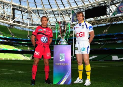 Toulon captain Jonny Wilkinson (L) and Clermont Auvergne captain Aurelien Rougerie with the Heineken Cup. Picture: Getty