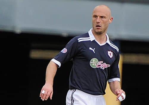 Simon Mensing in action for Raith last season. Picture: Neil Doig/JP