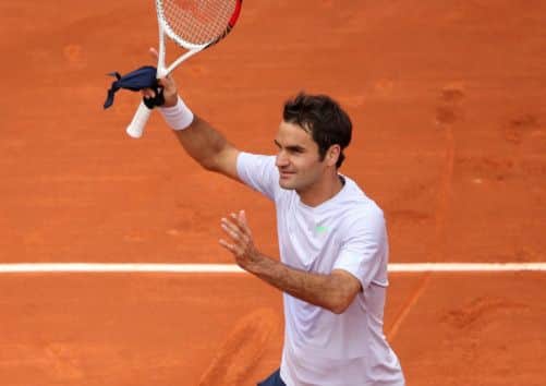 Roger Federer acknowledges the crowd. Picture: Getty