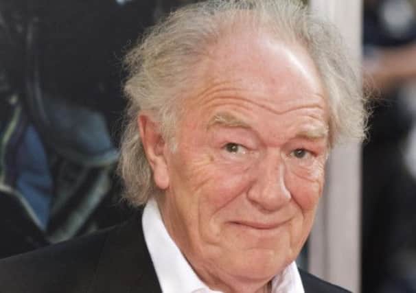 Michael Gambon arrives at the New York premier of Harry Potter and the Half-Blood Prince July 9, 2009 in New York.  AFP PHOTO/DON EMMERT (Photo credit should read DON EMMERT/AFP/Getty Images)