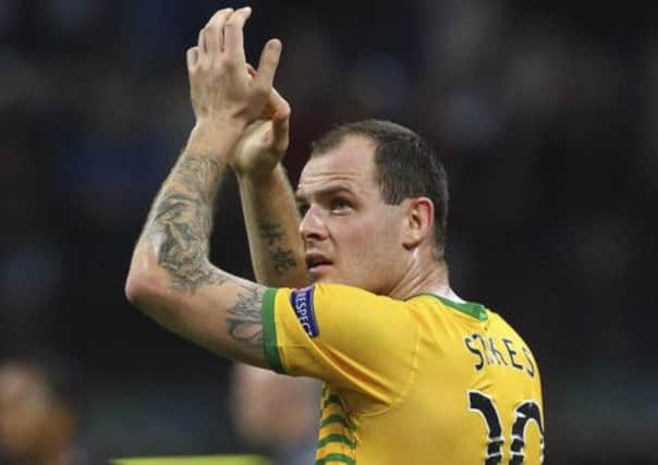 Anthony Stokes applauds Celtic fans after the midweek Champions League defeat. Picture: Getty Images