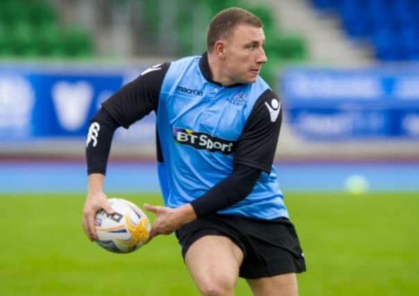 Glasgow Warriors' Duncan Weir in training ahead of the RaboDirect PRO12 clash with Scarlets. Picture: SNS