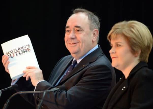 Alex Salmond (L) and Nicola Sturgeon present the White Paper for Scottish independance. Picture: Getty
