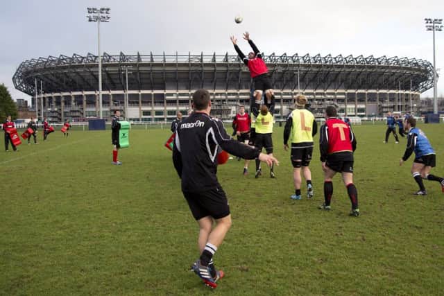 Edinburgh train at Murrayfield yesterday ahead of Saturdays Heineken Cup clash. Picture: SNS/SRU