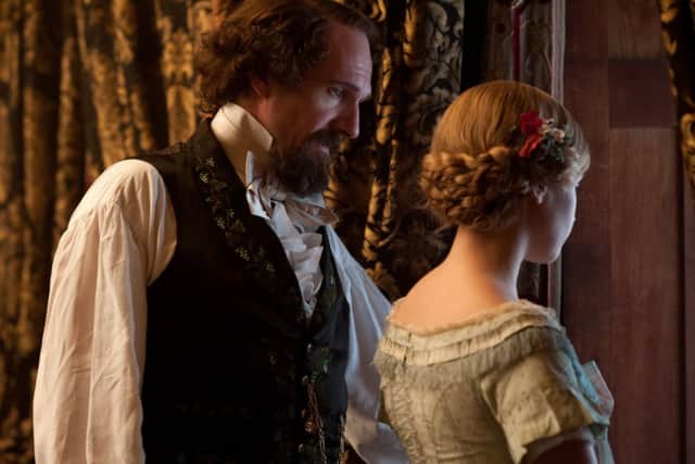 Ralph Fiennes and Felicity Jones star in The Invisible Woman 
TIW-04459.NEF