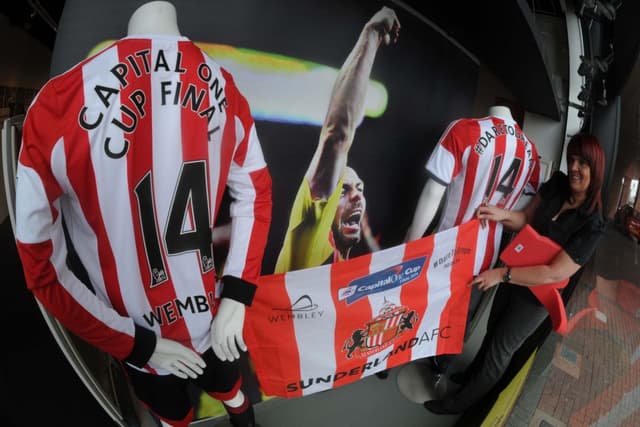 Yaya Toure looking to help City hit new heights