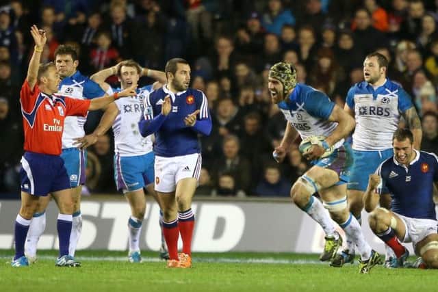 A last minute penalty against Scotland is awarded by referee Chris Pollock. Picture:Andrew Milligan/PA Wire