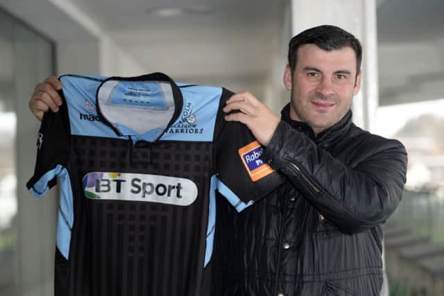 Joe Calzaghe paid a visit to the Glasgow Warriors yesterday. Picture: SNS/SRU