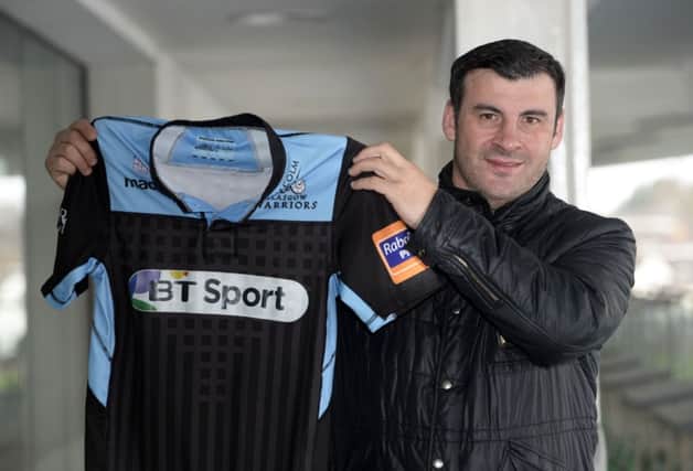 Joe Calzaghe paid a visit to the Glasgow Warriors yesterday. Picture: SNS/SRU