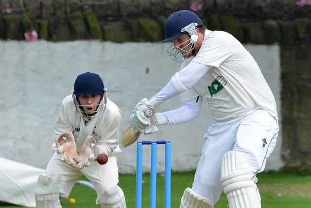 Aberdeenshires Chris Venske cuts against Carlton. Picture: Jon Savage