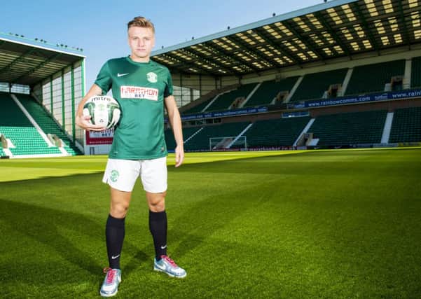 Jason Cummings believes staying at Hibs will help his career progress. Picture: SNS