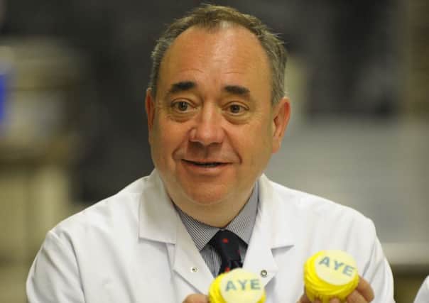 Alex Salmond has joined campaigners on the streets in the bid to boost a Yes vote. Picture: Hemedia