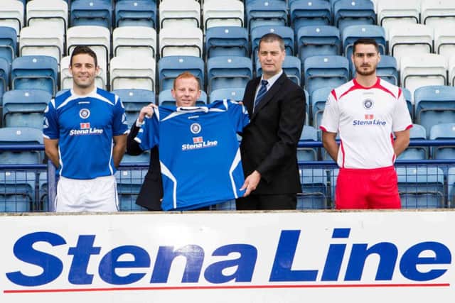 Stranraer manager Stephen Aitken has been tipped for the top by Falkirks director of football Alex Smith
