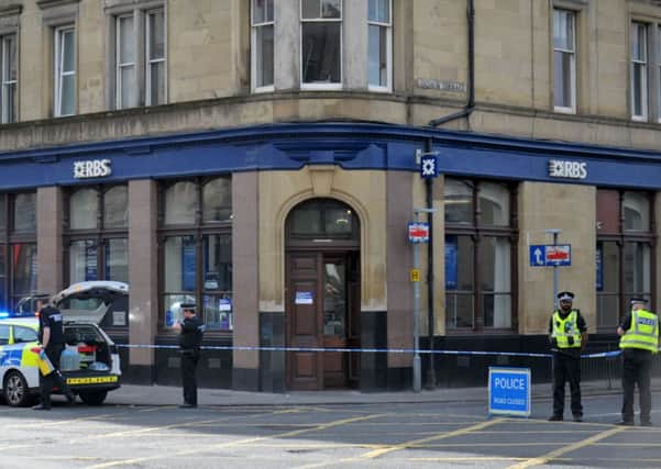 Police respond to the attempted robbery at the RBS branch in Tollcross, Edinburgh. Picture: Jane Barlow