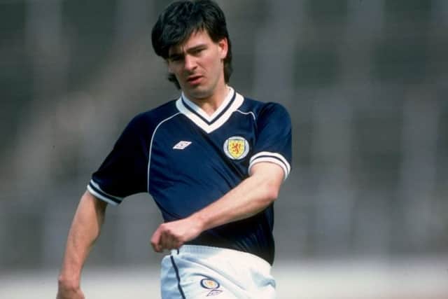 Charlie Nicholas in training action for Scotland. Picture: David Cannon/Allsport