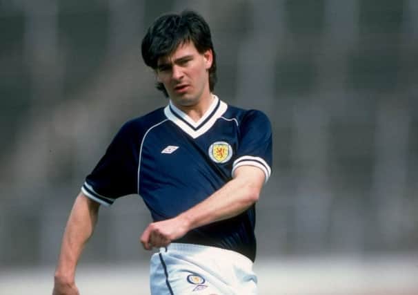 Charlie Nicholas in training action for Scotland. Picture: David Cannon/Allsport