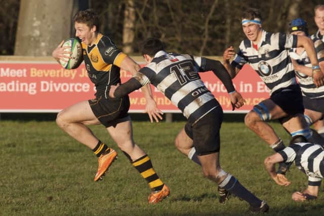 Heriots centre Keith Buchan tires to close down another Currie attack at Malleny Park. Picture: Toby Williams