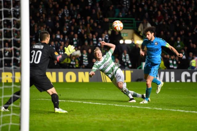Celtic striker John Guidetti scores deep into injury time to salavage a 3-3 draw with Inter Milan. Picture: SNS