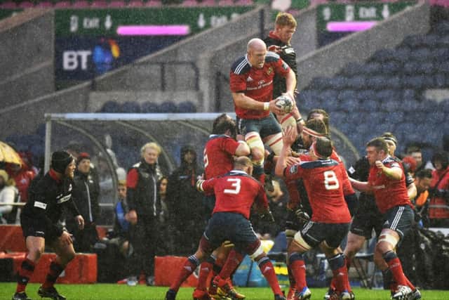 Edinburgh and Munster clash during a line-out. Picture: SNS