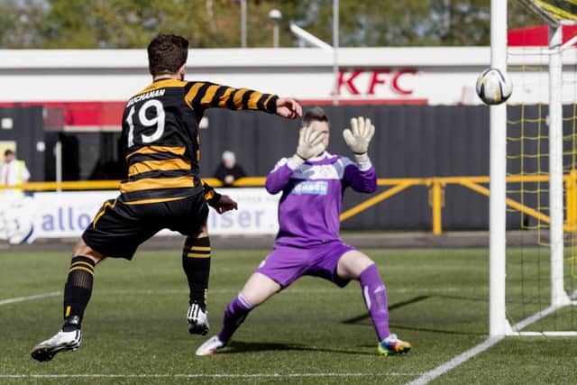 Alloa's Liam Buchanan goes close with this attempt at goal against Brechin. Picture: SNS