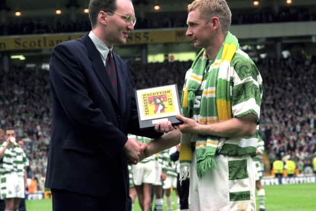 Peter Grant receives his man-of-the-match award at Hampden in 1995. Picture: SNS
