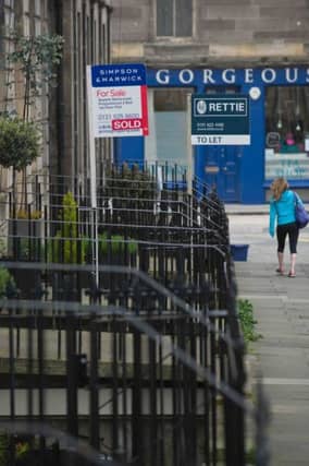 Stockbridge and Comely Bank is hot property. For sale signs and general views of residential property in these 2 areas of Edinburgh.
picture by Alex Hewitt
alex.hewitt@gmail.com
07789 871 540