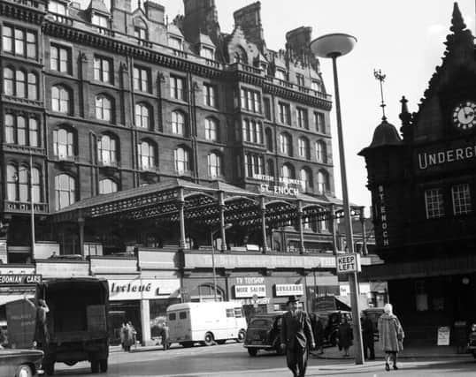 The main entrance to St Enoch station in March 1963. Rail services ceased in 1966 and the hotel was demolished in 1977.