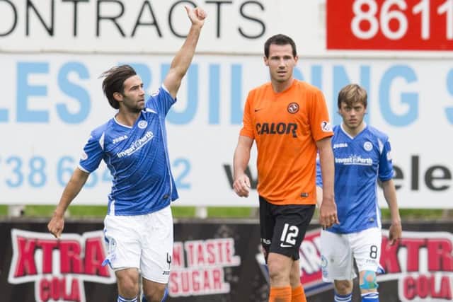 St Johnstone's Simon Lappin (left) celebrates his goal. Picture: SNS