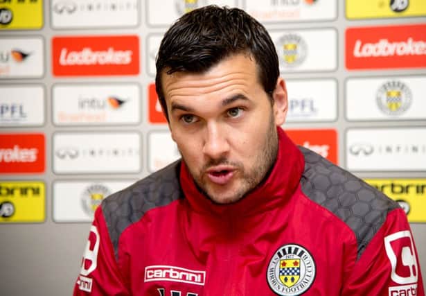 St Mirren manager Ian Murray is desperate for three points. Picture: SNS