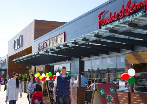 Edinburgh's Fort Kinnaird retail park is set to take on 750 extra staff over the festive period