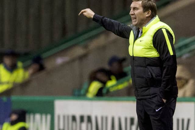 Hibernian Manager Alan Stubbs insists he isnt going to turn the remainder of the Championship title race into a pantomime.