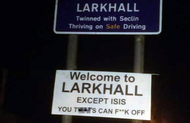 The new sign which has been put up at the entrance to Larkhall. Picture: Twitter/@johnandlouie