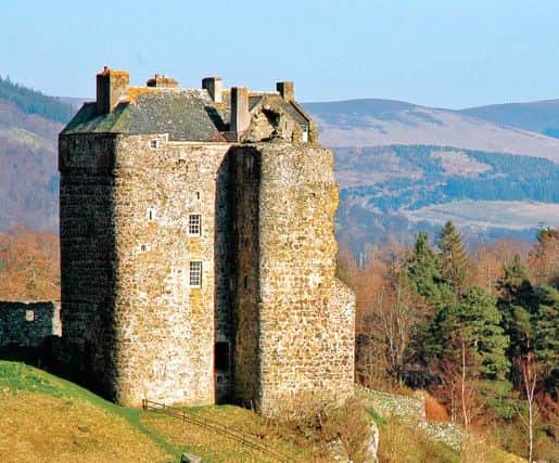 2583 neidpath castle peebles 
LRM 73 Peebles, Galashiels & Selkirk