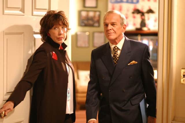 Lily Tomlin as Deborah and John Spencer as Leo in The West Wing. Picture: Channel 4