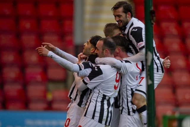 Faissal El Bakhtaoui celebrates with his team mates as he makes it 1-1
. Picture: Craig Brown | sportPix.org.uk