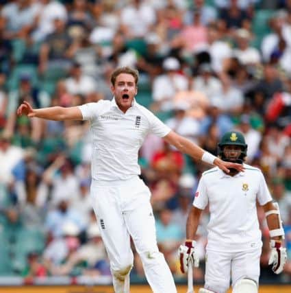 JOHANNESBURG, SOUTH AFRICA - JANUARY 16: Stuart Broad of England reacts as James Anderson of England nearly catches out Stiaan Van Zyl of South Africa during day three of the 3rd Test at Wanderers Stadium on January 16, 2016 in Johannesburg, South Africa. (Photo by Julian Finney/Getty Images)