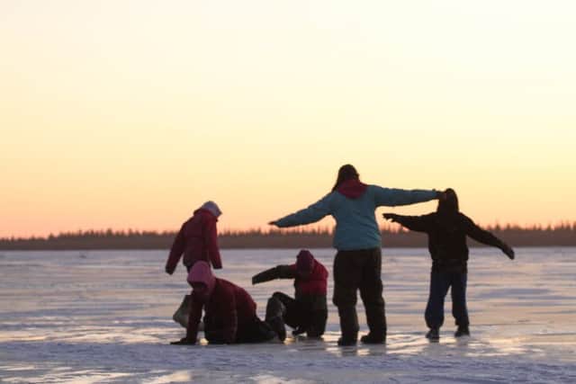 Chip Hailstone and his native Inupiaq wife Agnes live with their seven children on the Kobuk River in the North West of Alaska