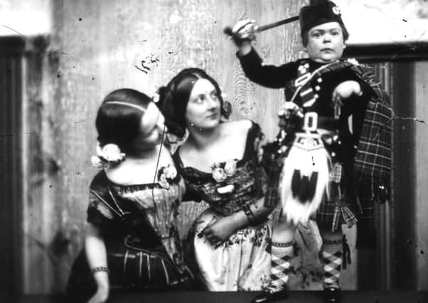 'Tom Thumb' (left), of Barnums circus, marries in 1863. He was 2ft 11in and his bride Lavinia was three inches shorter. Picture: Getty Images