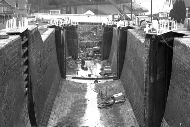 The Fort Augustus locks on the Caledonian Canal were drained in February 1984, for the first time since 1840, to allow repairs to be done.