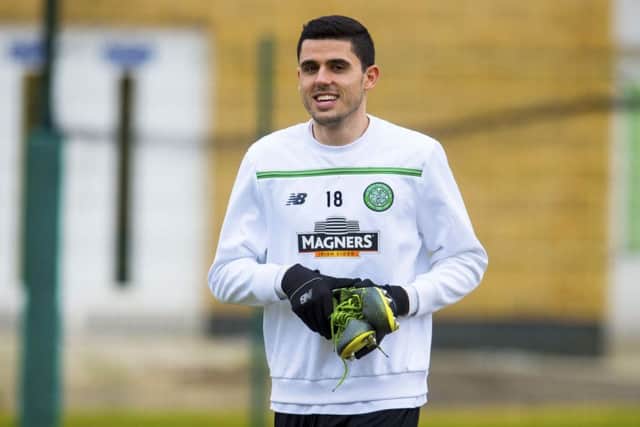 Celtic have been trying to get midfielder Tom Rogic to commit to a new contract. Picture: SNS