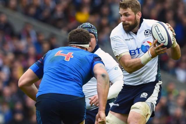 John Barclay rushes France's Alexandre Flanquart. Picture: SNS Group/SRU/Gary Hutchison