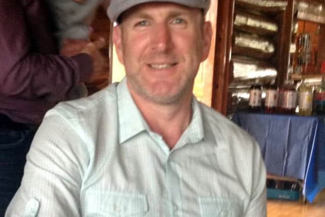 Blue Toon fan Ed Reeves