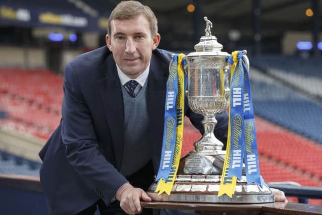 Alan Stubbs insists he has no concerns over the goalkeeping dilemma ahead of Hibernian's William Hill Scottish Cup semi-final against Dundee United. Picture: PA