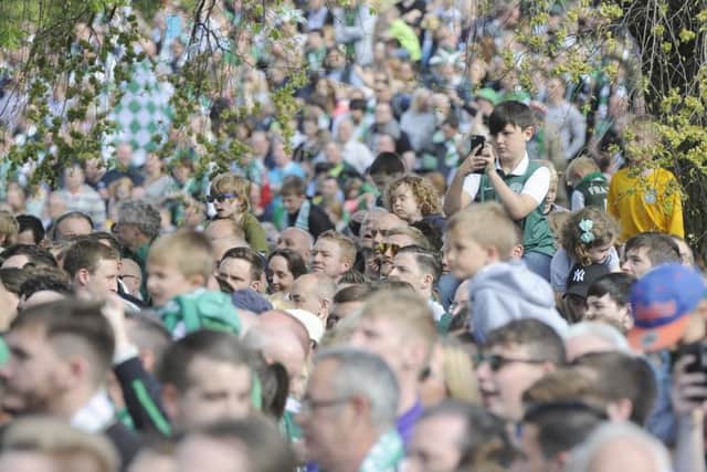 Fans wait to see their heroes. Picture: TSPL