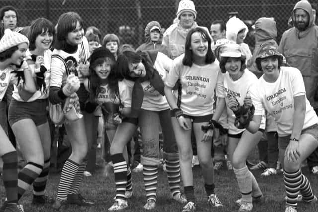 Girls from Granada engineering line up to start the Evening News Fun Run in Inverleith Park Edinburgh, February 1978.