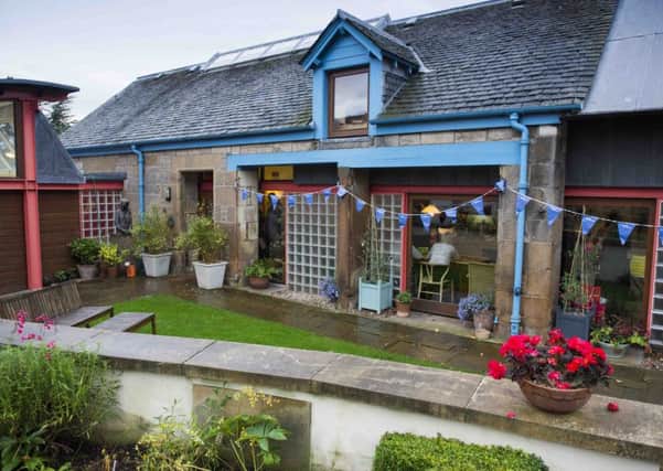 Maggie's Centre in Edinburgh celebrates 19 years with a cake, a song by Emma Milligan and a poem by Angus Ogilvie.
picture by Alex Hewitt
alex.hewitt@gmail.com
07789 871 540