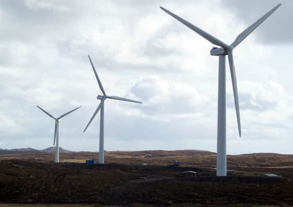 Producing half of Scotlands energy needs using renewable technology by 2030 is an achievable goal, according to a report.