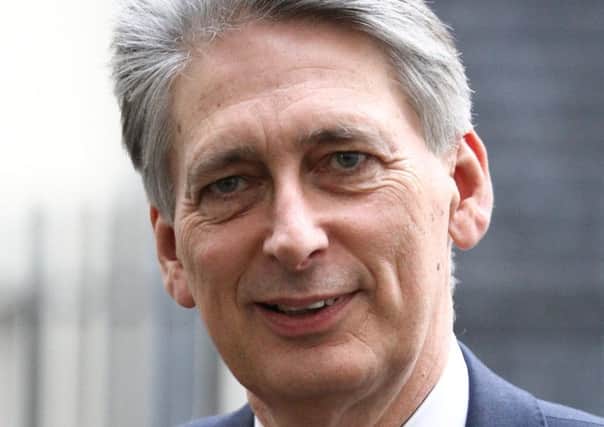 Downing Street dismissed Philip Hammond's suggestion that students be removed from migration quotas