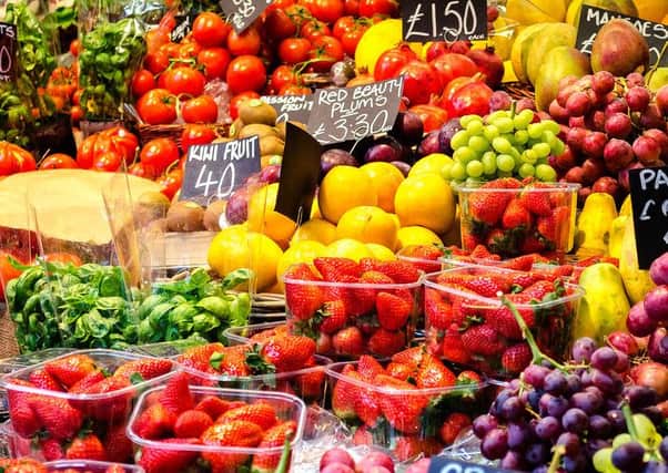 Many adults in Scotland eat less than half the recommended daily amount of fruit and vegetables, despite worrying about how their diet affects their health.