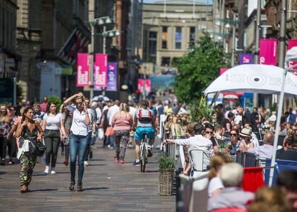 The powerhouse services sector grew by 0.8% in the third quarter. Picture: John Devlin